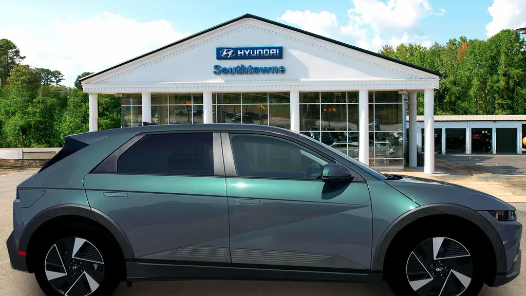 2026 Hyundai IONIQ 5 SE