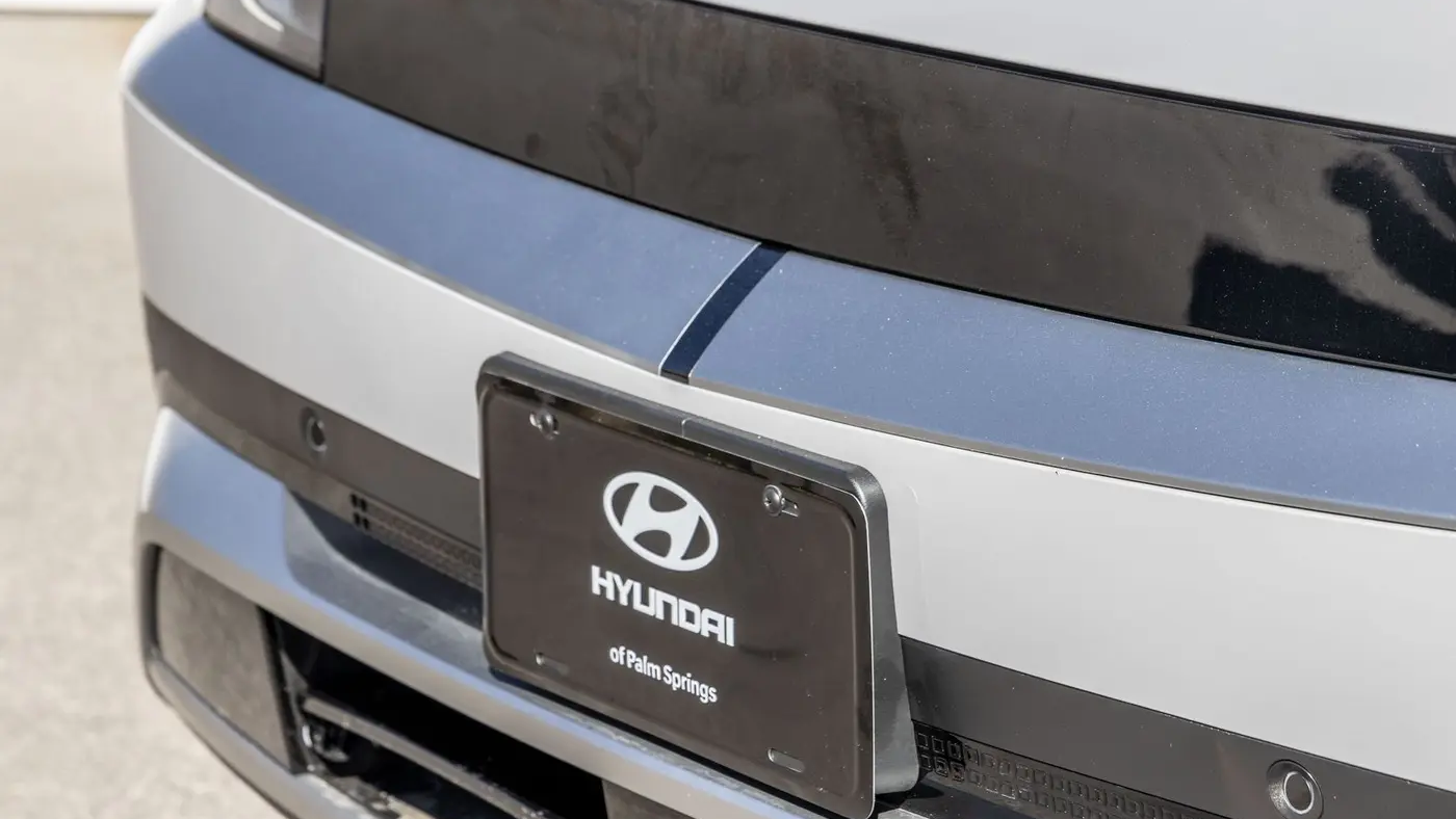 2026 Hyundai IONIQ 5 SE Standard Range