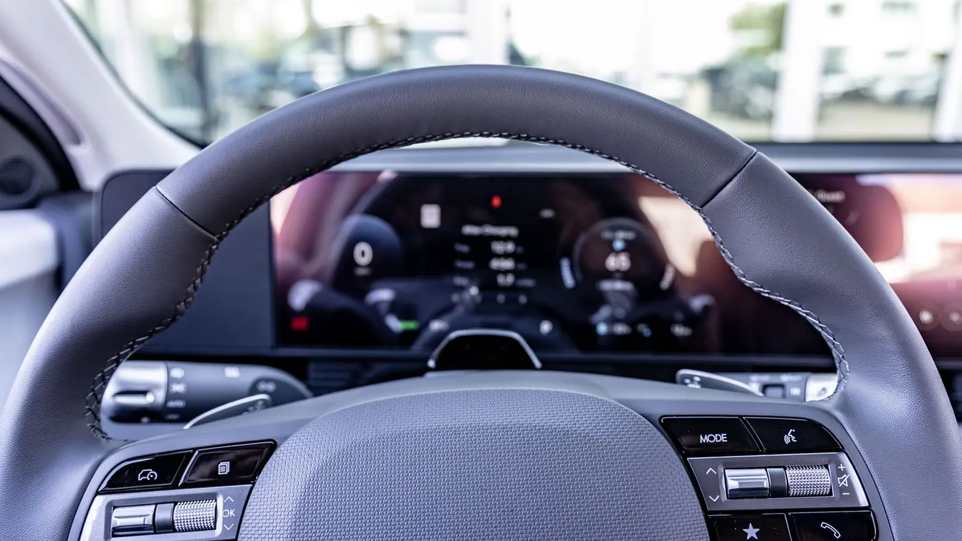 2026 Hyundai IONIQ 5 SE Standard Range
