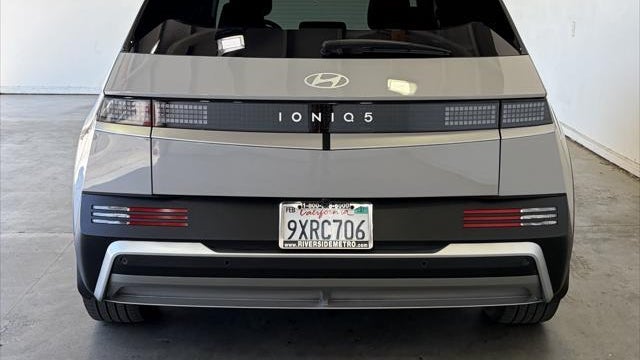 2026 Hyundai IONIQ 5 SE Standard Range
