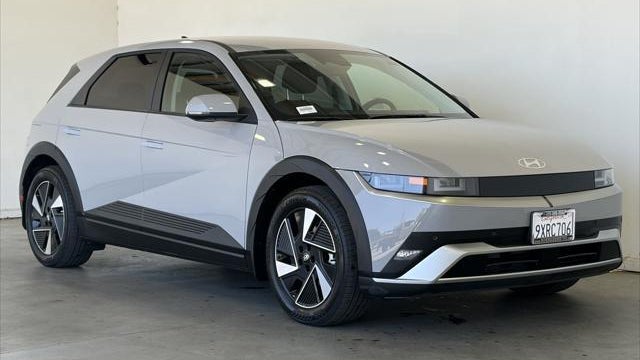 2026 Hyundai IONIQ 5 SE Standard Range