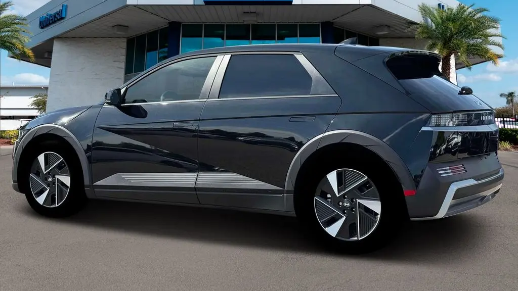 2026 Hyundai IONIQ 5 SE Standard Range