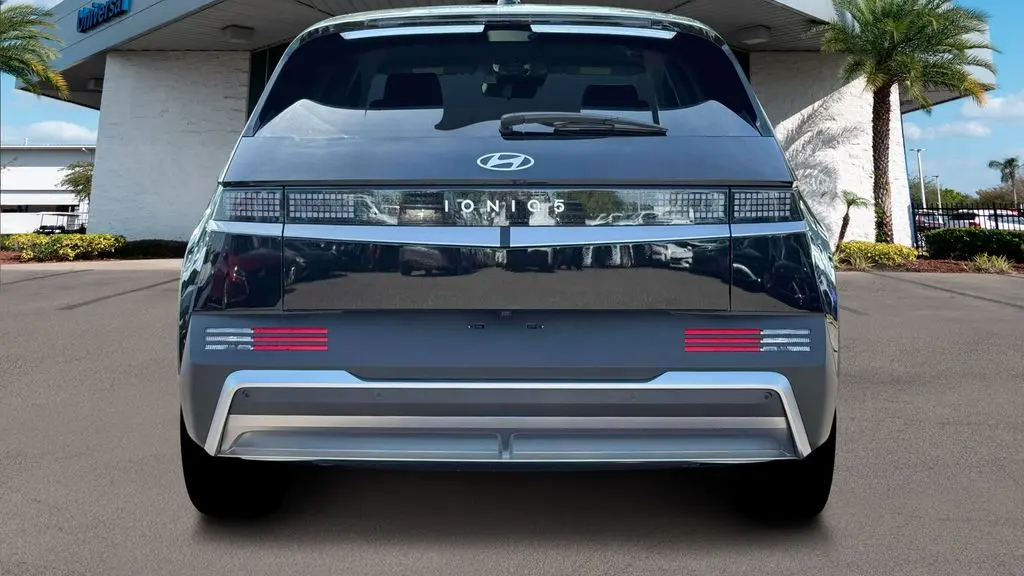 2026 Hyundai IONIQ 5 SE Standard Range