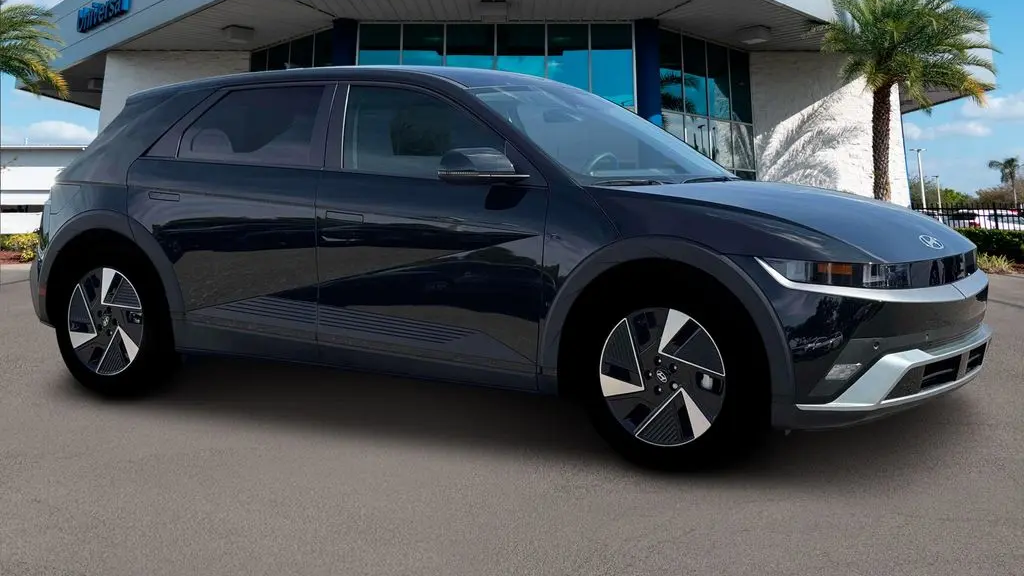 2026 Hyundai IONIQ 5 SE Standard Range