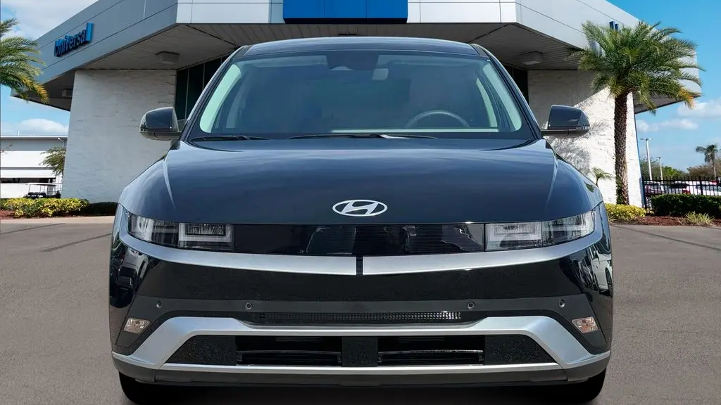 2026 Hyundai IONIQ 5 SE Standard Range