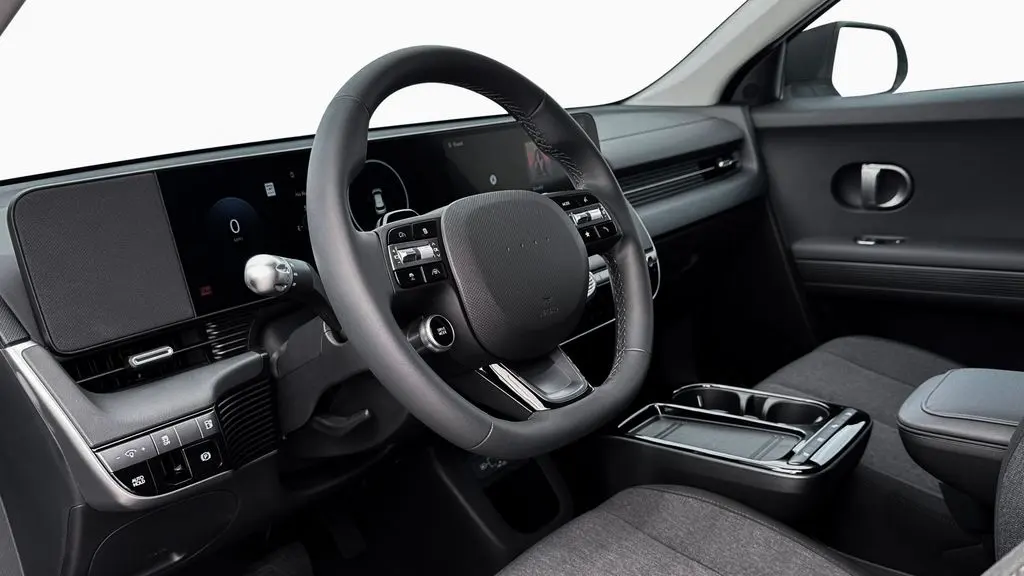 2026 Hyundai IONIQ 5 SE Standard Range