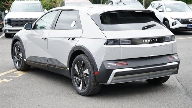 2026 Hyundai IONIQ 5 SE