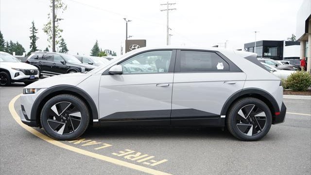 2026 Hyundai IONIQ 5 SE