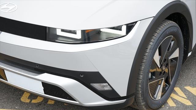 2026 Hyundai IONIQ 5 SE