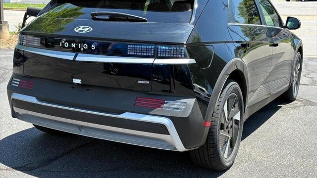2026 Hyundai IONIQ 5 SE