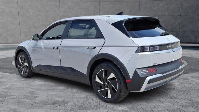 2025 Hyundai IONIQ 5 SE