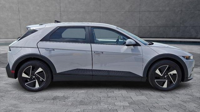 2025 Hyundai IONIQ 5 SE