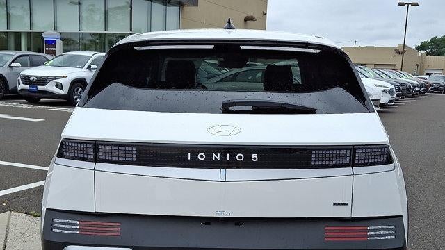 2025 Hyundai IONIQ 5 SE