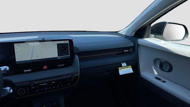 2026 Hyundai IONIQ 5 SE
