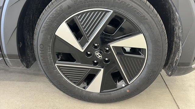 2026 Hyundai IONIQ 5 SE