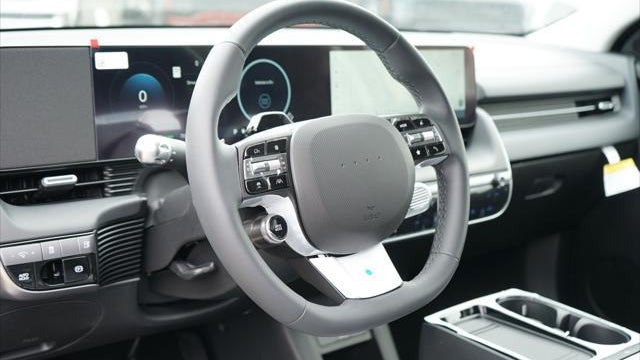 2026 Hyundai IONIQ 5 SE