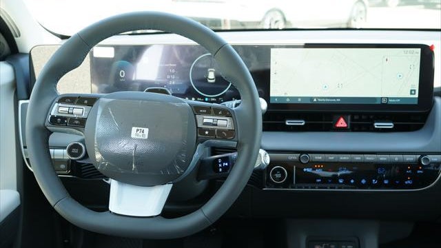 2026 Hyundai IONIQ 5 SE