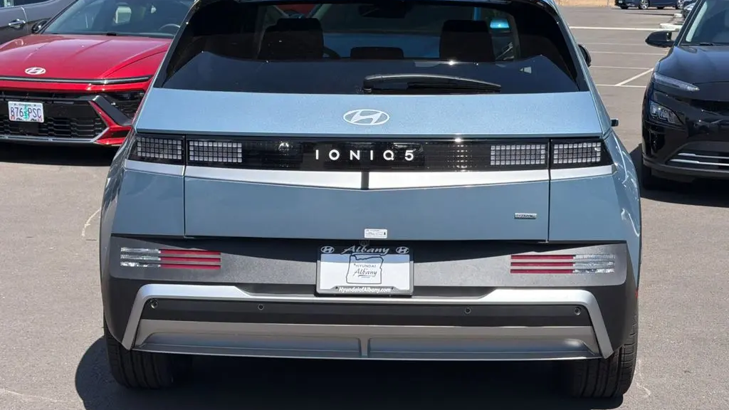 2026 Hyundai IONIQ 5 SE