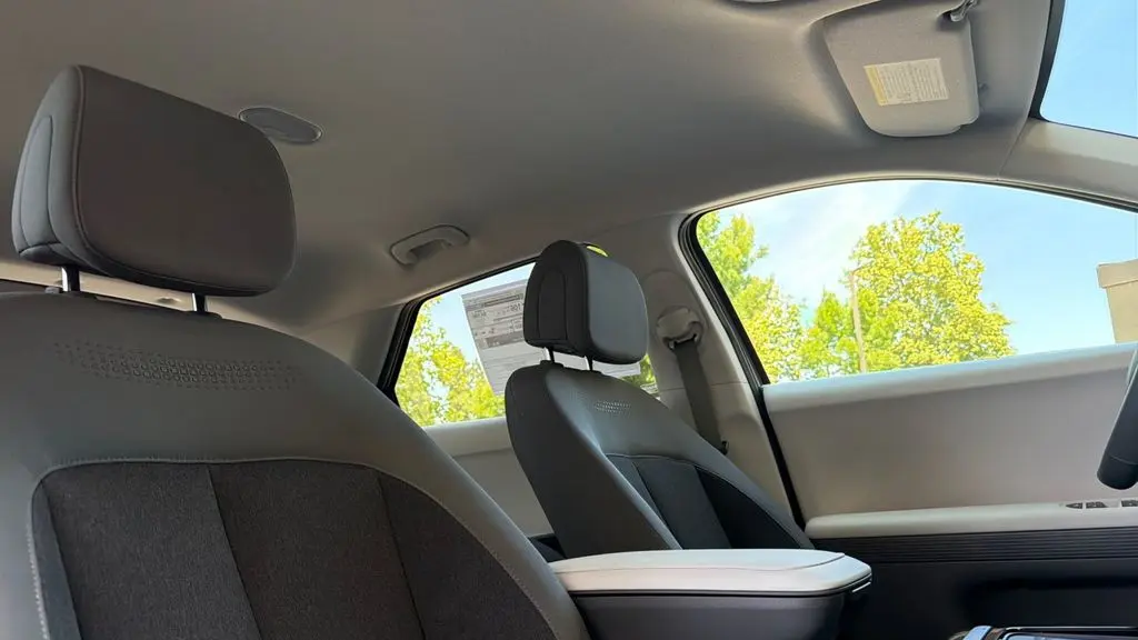 2026 Hyundai IONIQ 5 SE