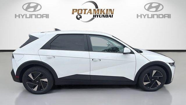 2026 Hyundai IONIQ 5 SE