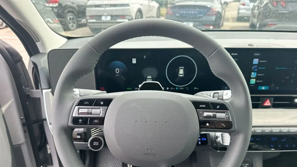 2025 Hyundai IONIQ 5 SE