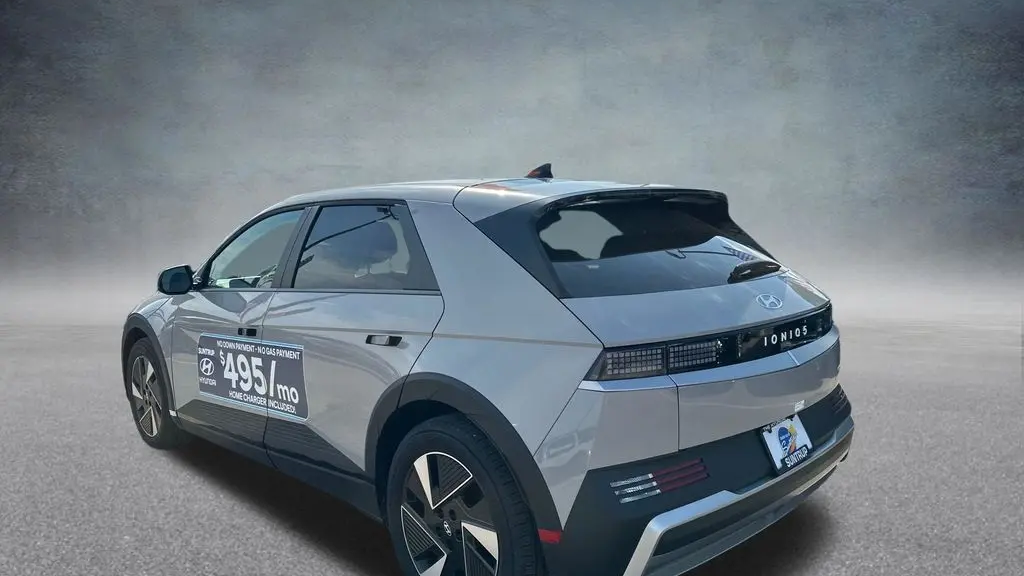 2025 Hyundai IONIQ 5 SE