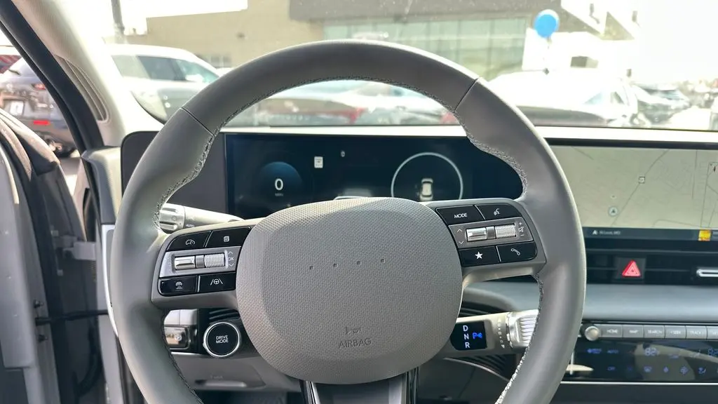 2025 Hyundai IONIQ 5 SE