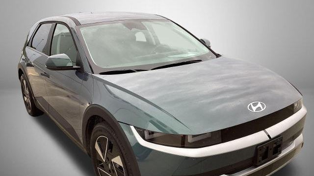 2025 Hyundai IONIQ 5 SE
