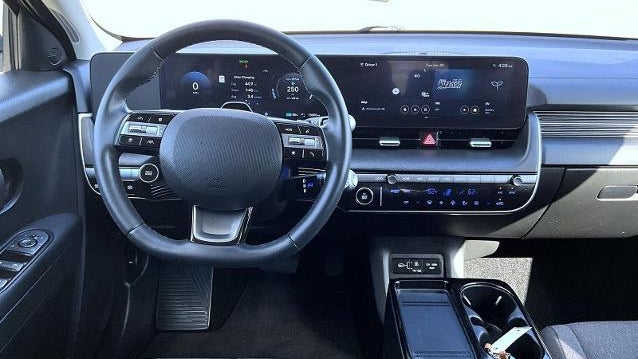 2025 Hyundai IONIQ 5 SE