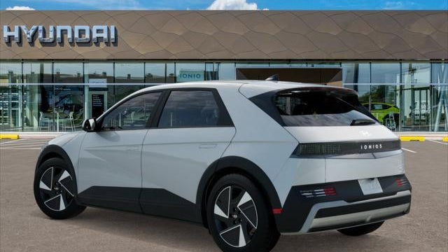 2026 Hyundai IONIQ 5 SE