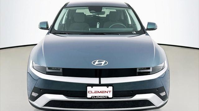 2026 Hyundai IONIQ 5 SE