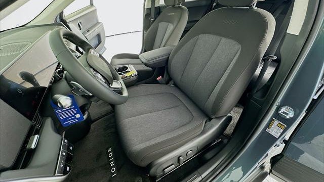 2026 Hyundai IONIQ 5 SE
