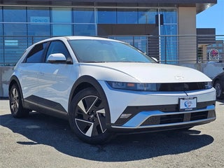 2025 Hyundai IONIQ 5 with Atlas White Exterior