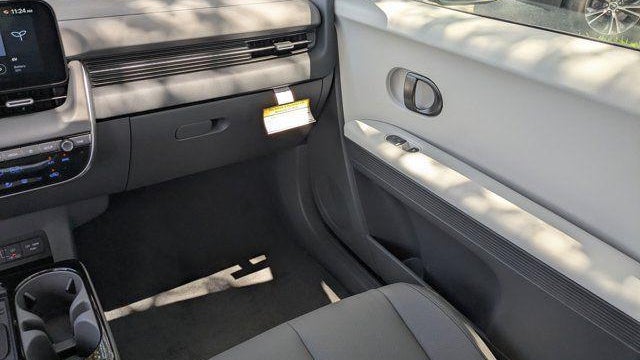 2025 Hyundai IONIQ 5 SEL