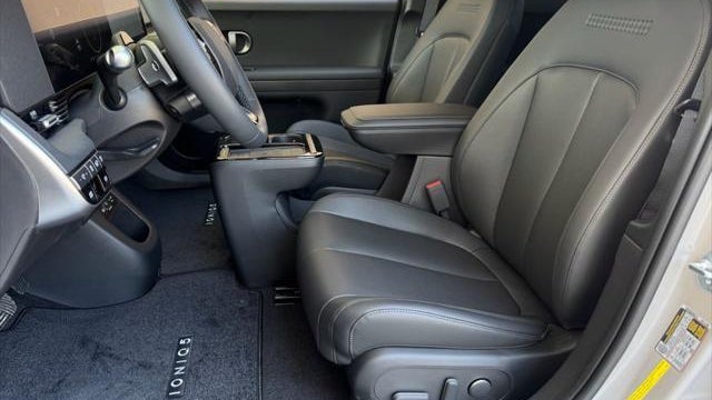 2025 Hyundai IONIQ 5 SEL