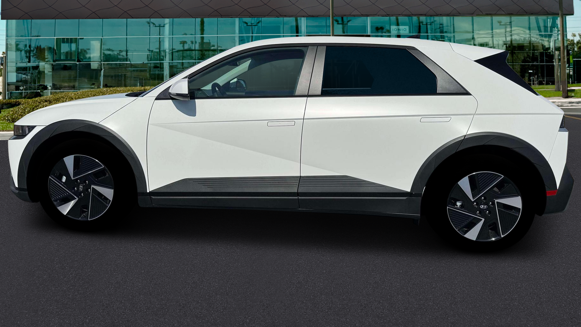 2026 Hyundai IONIQ 5 SEL