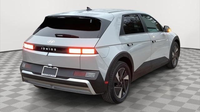 2026 Hyundai IONIQ 5 SEL