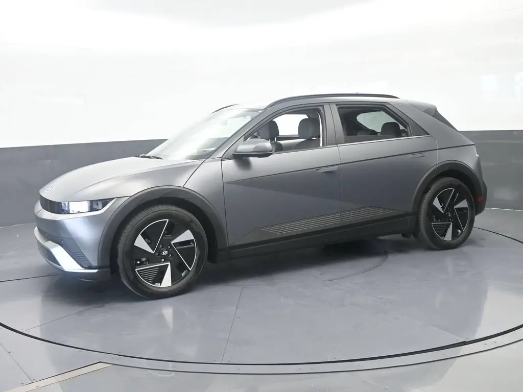 2025 Hyundai Ioniq - $27,300