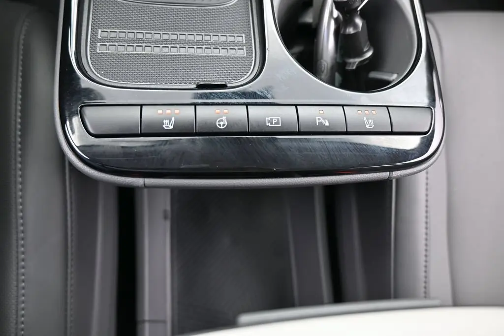 2025 Hyundai Ioniq - $27,300