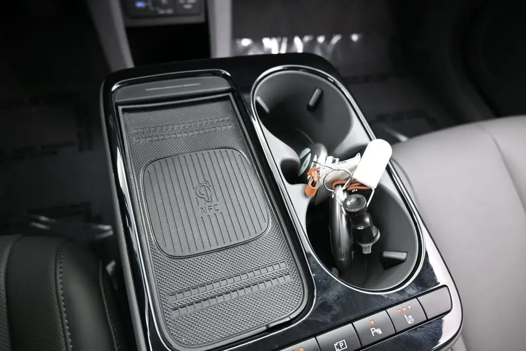 2025 Hyundai Ioniq - $27,300