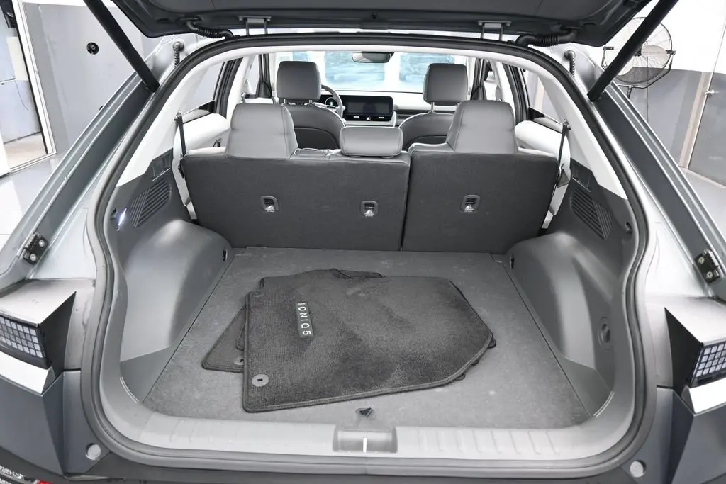 2025 Hyundai Ioniq - $27,300