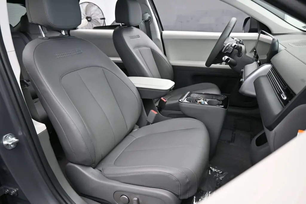 2025 Hyundai Ioniq - $27,300