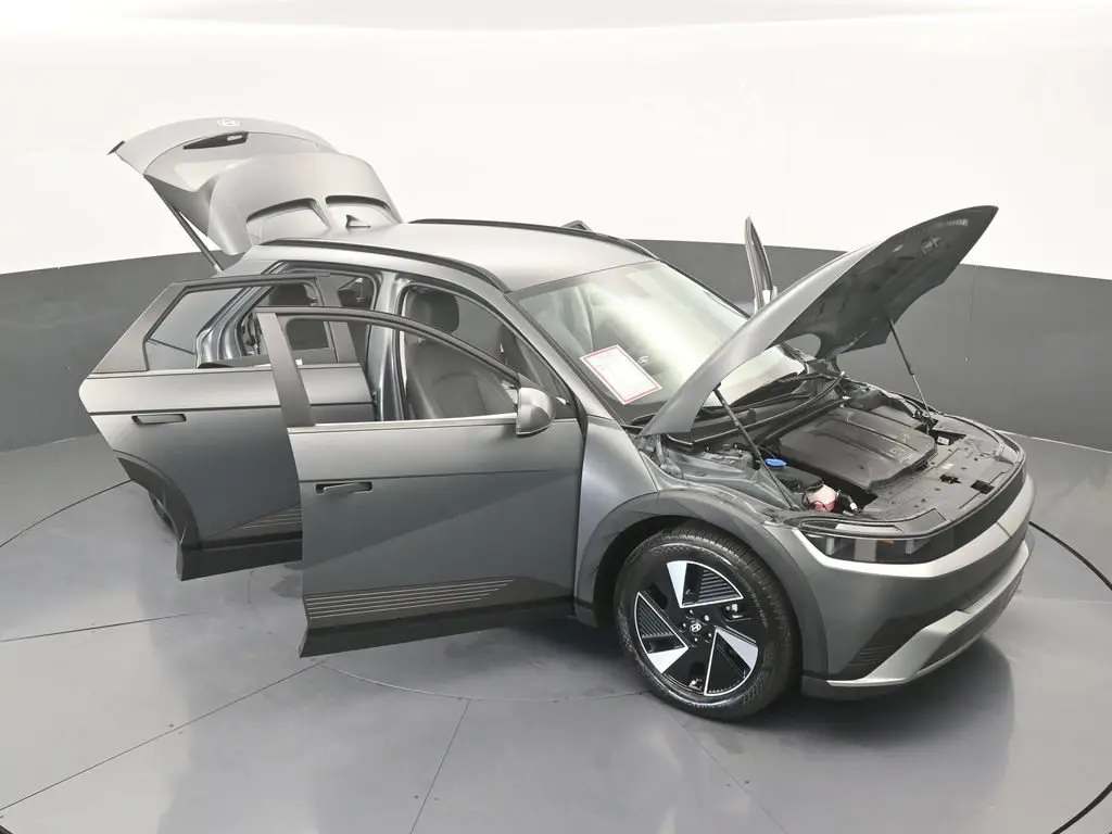 2025 Hyundai Ioniq - $27,300