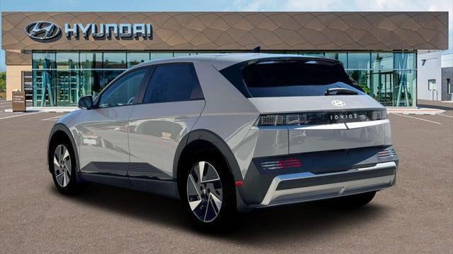 2026 Hyundai IONIQ 5 SEL