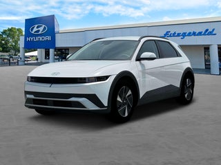 2025 Hyundai IONIQ 5 with Atlas White Exterior