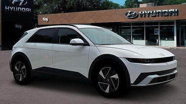 2025 Hyundai IONIQ 5 SEL