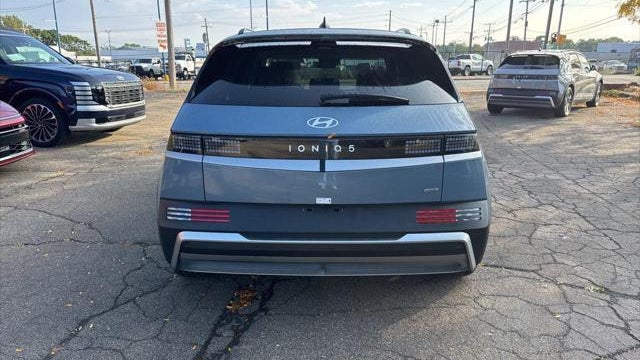 2025 Hyundai IONIQ 5 SEL