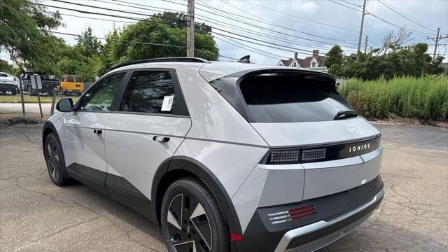 2025 Hyundai IONIQ 5 SEL