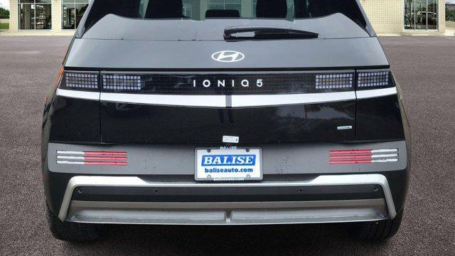 2025 Hyundai IONIQ 5 SEL