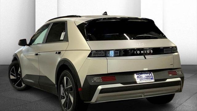 2025 Hyundai IONIQ 5 SEL
